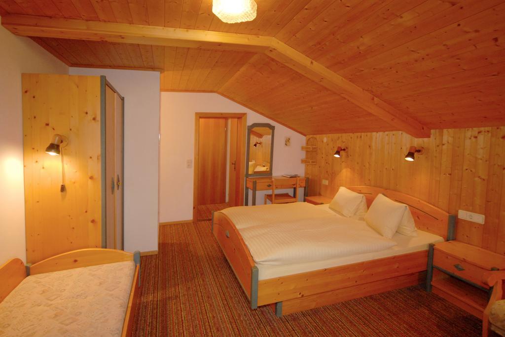 Landhotel Kielhuberhof Рамзау Номер фото