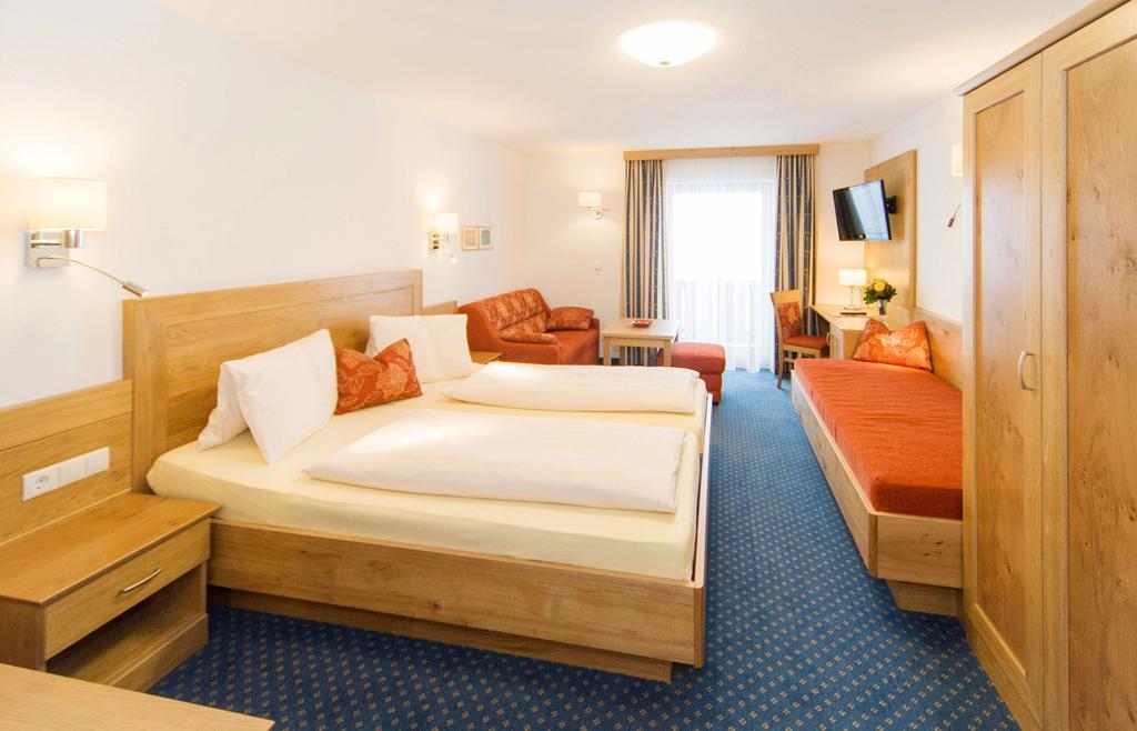 Landhotel Kielhuberhof Рамзау Номер фото