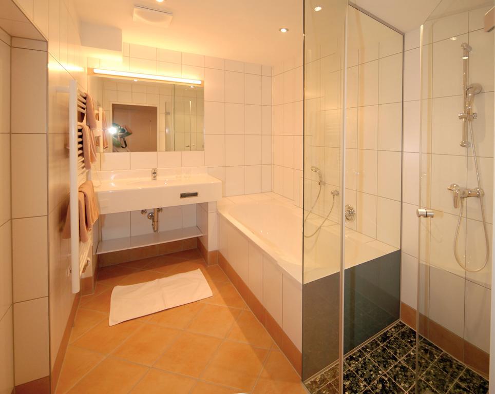 Landhotel Kielhuberhof Рамзау Номер фото